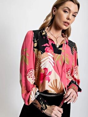 Easel Pink Top Floral Pattern